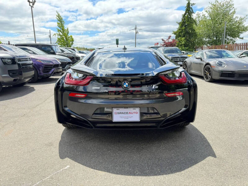 2015 BMW i8