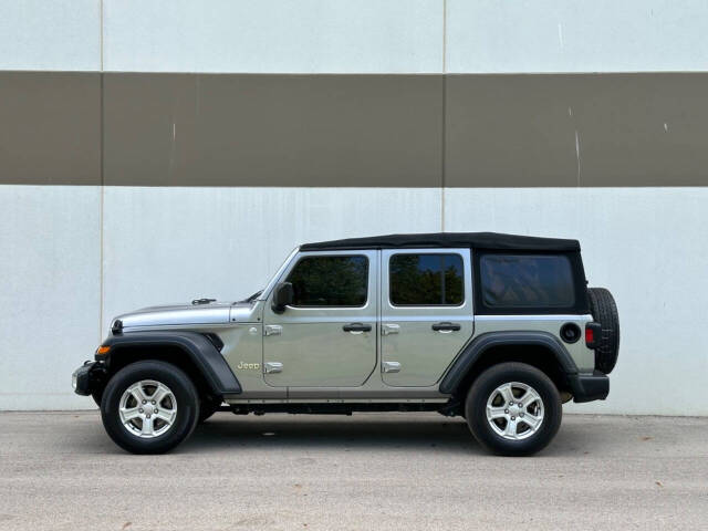 2018 Jeep Wrangler Unlimited for sale at Phoenix Motor Co in Romulus, MI