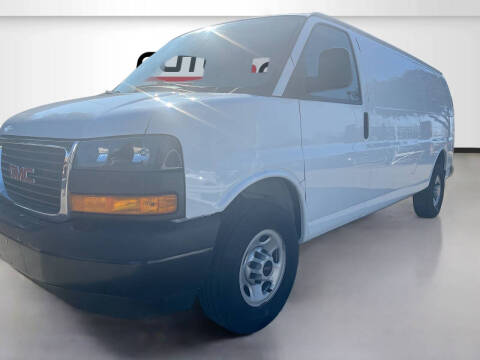 2023 GMC Savana 2500