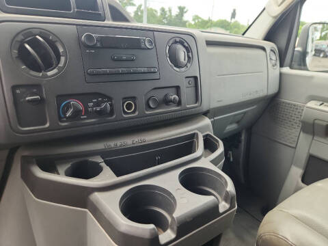2009 Ford E-Series E-150