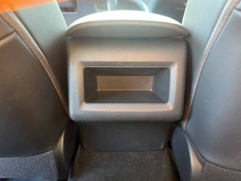 2020 Toyota Camry SE Nightshade