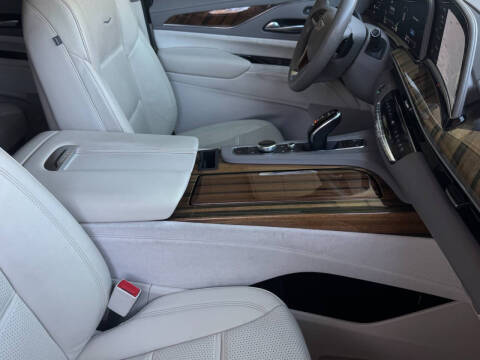 2022 Cadillac Escalade Sport Platinum