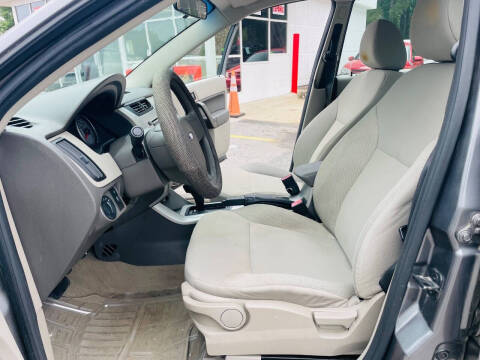 2011 Ford Focus S