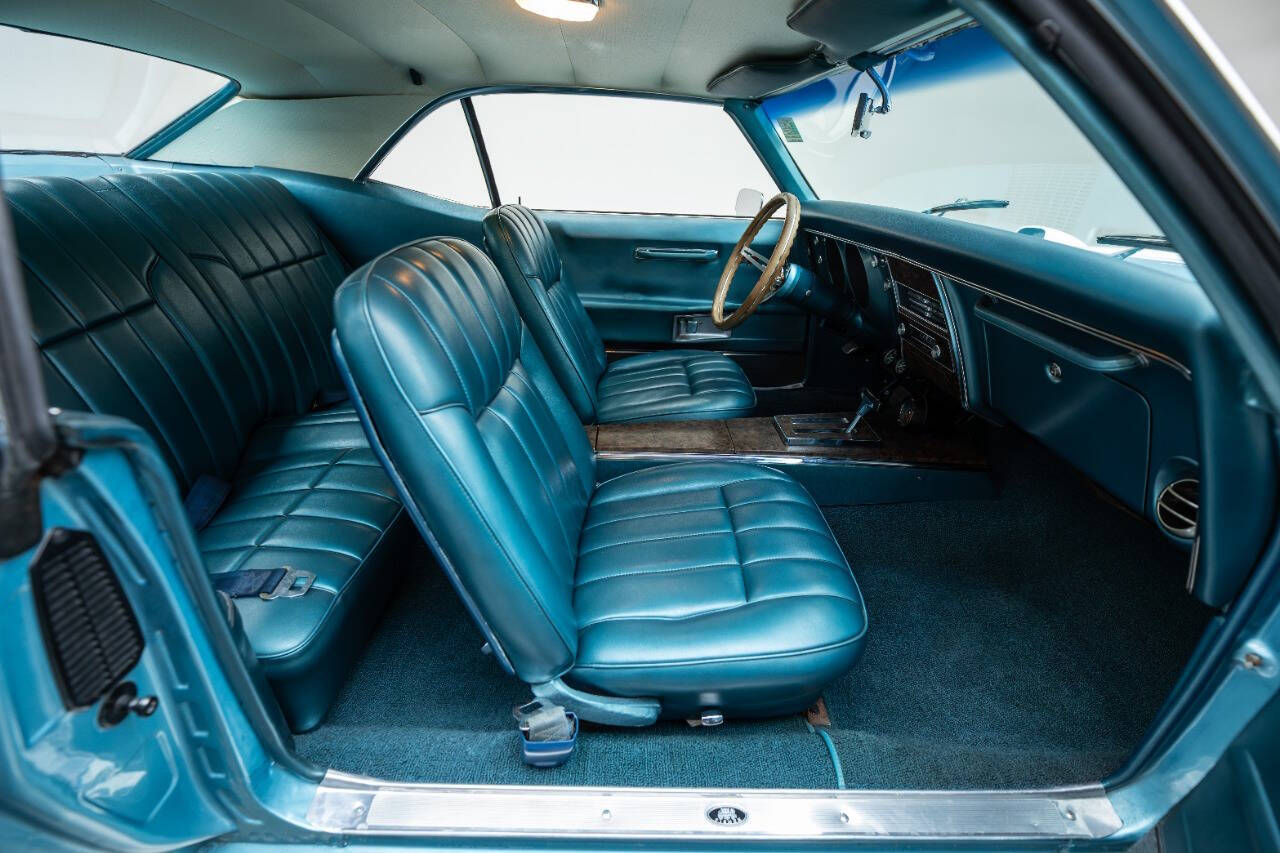 1968 Pontiac Firebird 107