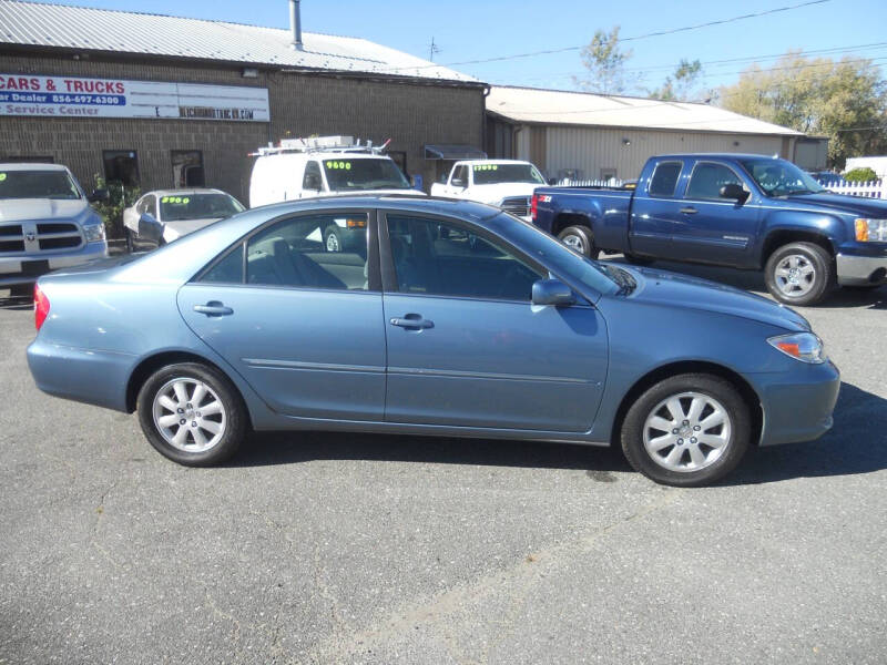 2002 Toyota Camry XLE photo 3