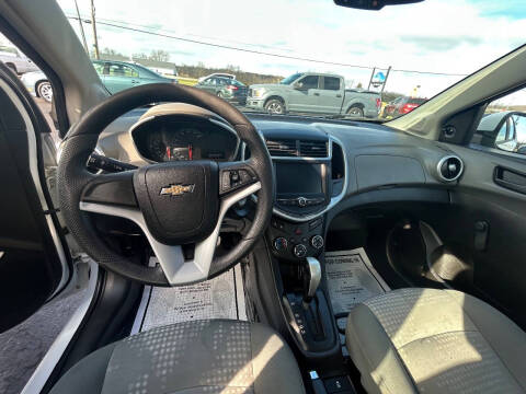 2017 Chevrolet Sonic LT Auto Fleet