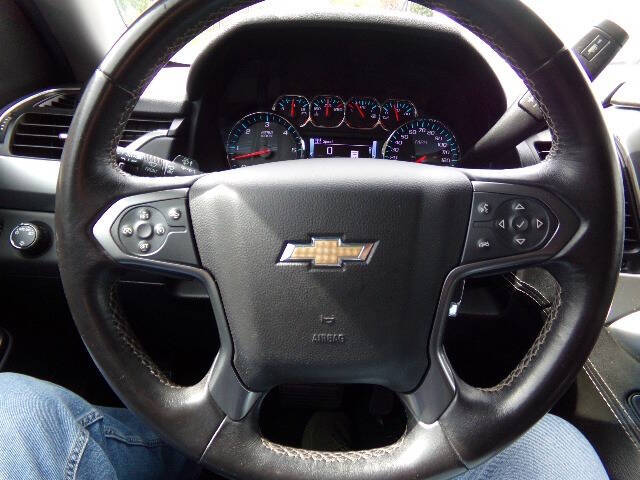 2017 Chevrolet Suburban LT