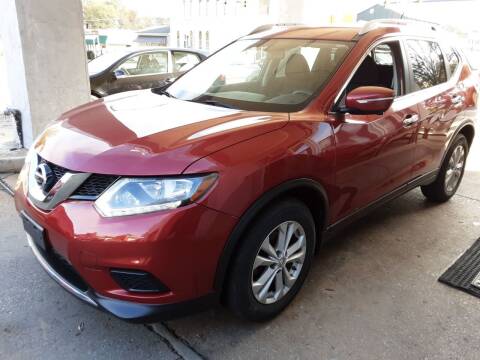 2015 Nissan Rogue for sale at ROBINSON AUTO BROKERS in Dallas NC