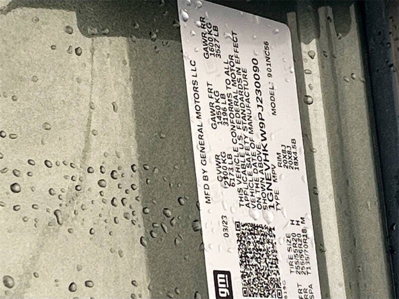 2023 Chevrolet Traverse LT Leather