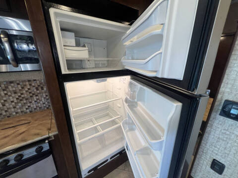 2016 Coachmen RV Encounter