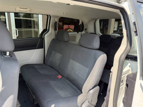 2008 Dodge Grand Caravan SE