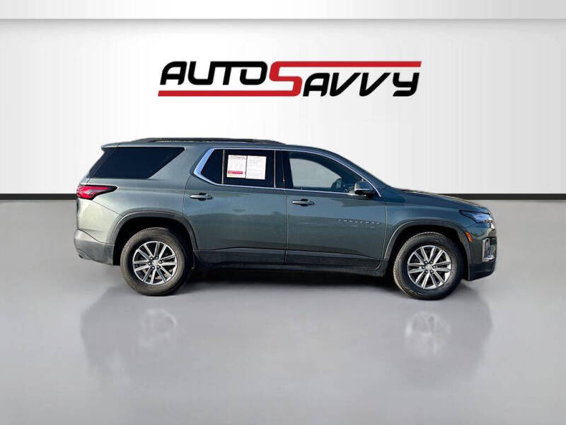 2023 Chevrolet Traverse LT Cloth