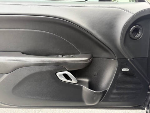 2020 Dodge Challenger