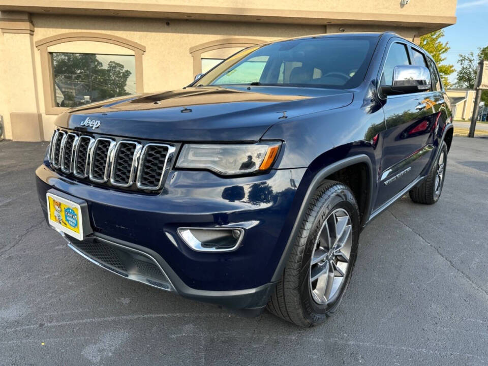 2017 Jeep Grand Cherokee for sale at Mr.C's AutoMart in Midlothian, IL