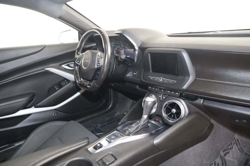 2021 Chevrolet Camaro LT1