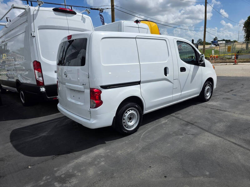 2019 Nissan NV200