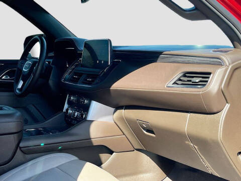 2024 GMC Yukon SLT