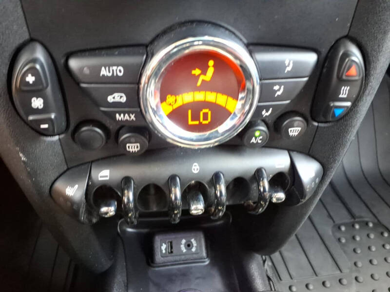 2013 MINI Hardtop Cooper