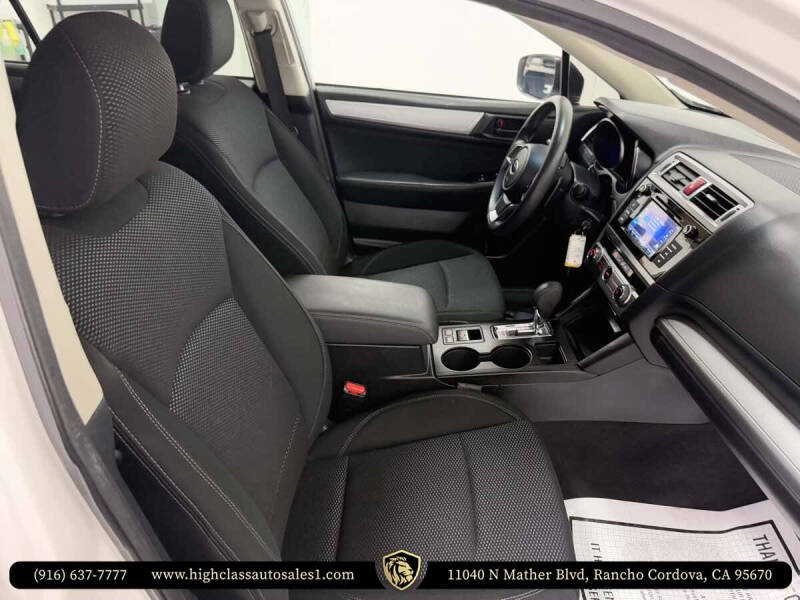 2019 Subaru Outback 2.5i