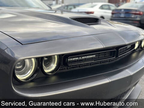 2015 Dodge Challenger SRT 392