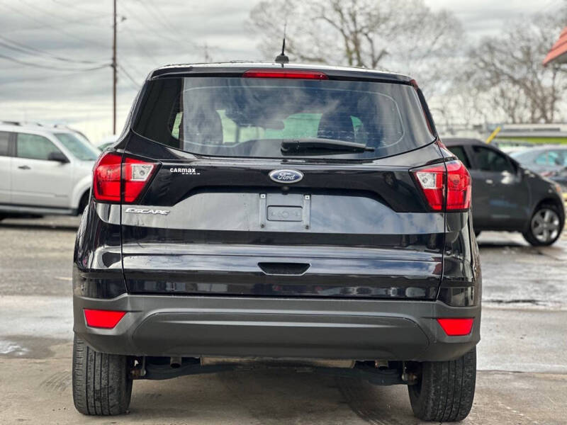 2019 Ford Escape S