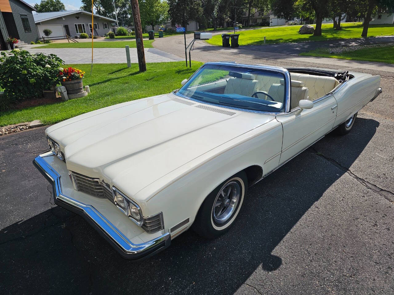 1973 Pontiac Grand Ville 17