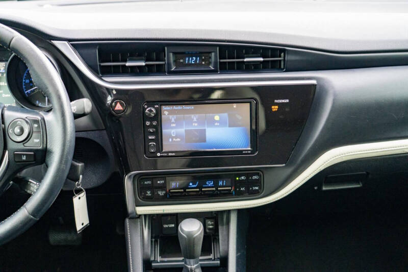 2018 Toyota Corolla iM