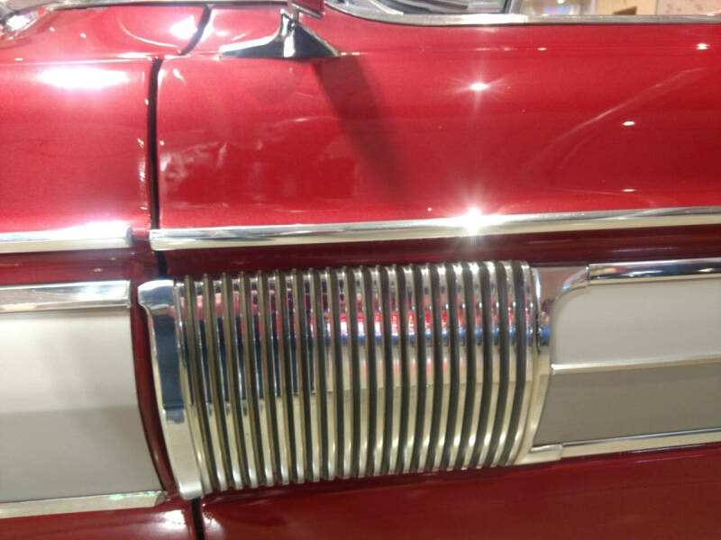 1962 Oldsmobile Starfire