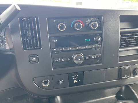 2015 Chevrolet Express LS 2500