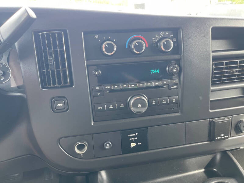 2015 Chevrolet Express LS 2500