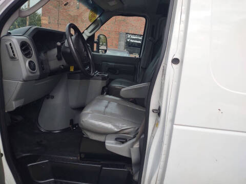 2011 Ford E-Series E-250