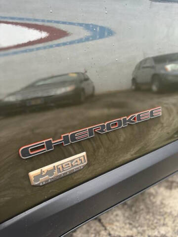 2016 Jeep Cherokee Latitude 75th Anniversary