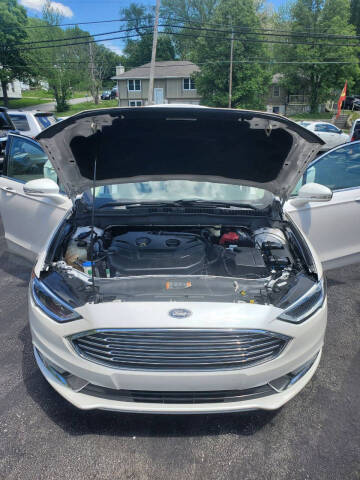 2017 Ford Fusion SE