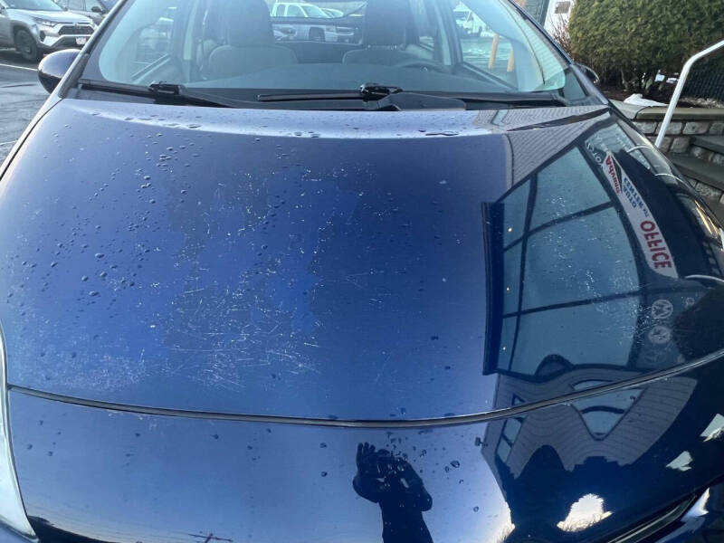 2012 Toyota Prius Two