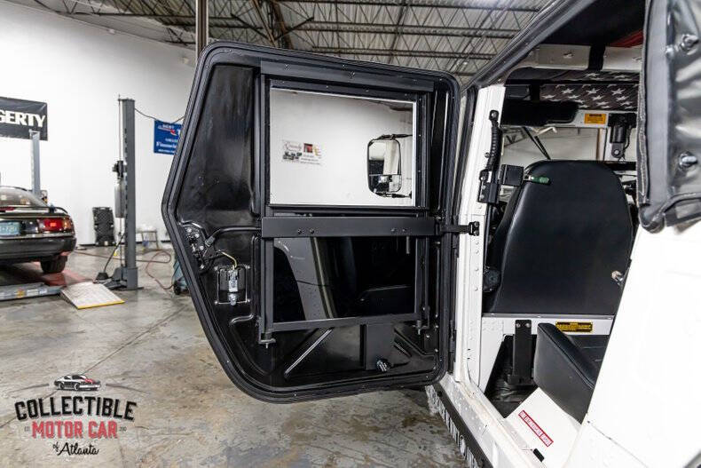 2006 AM General Humvee M1097R1