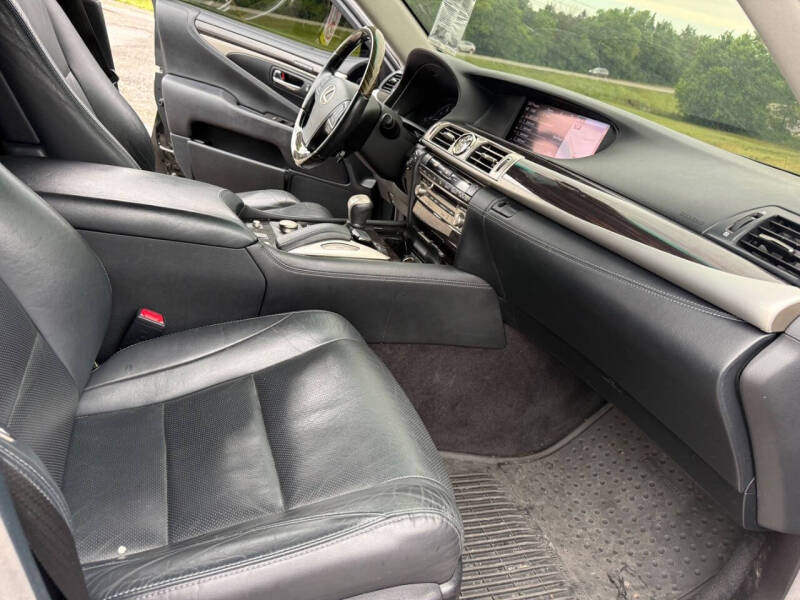 2017 Lexus LS 460