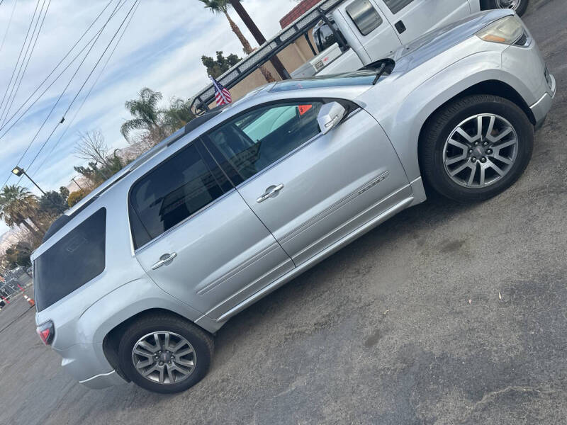 2014 GMC Acadia null photo 2