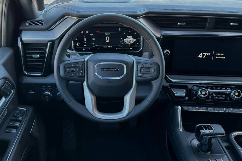 2024 GMC Sierra 1500