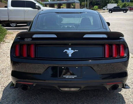 2016 Ford Mustang V6