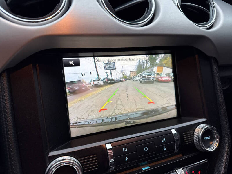 2015 Ford Mustang EcoBoost Premium