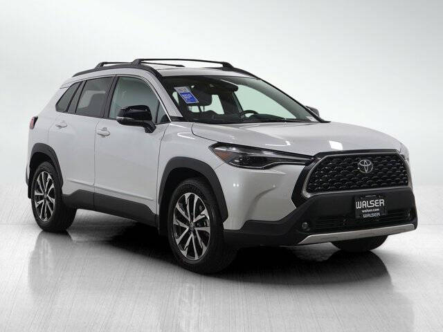 2025 Toyota Corolla Cross XLE