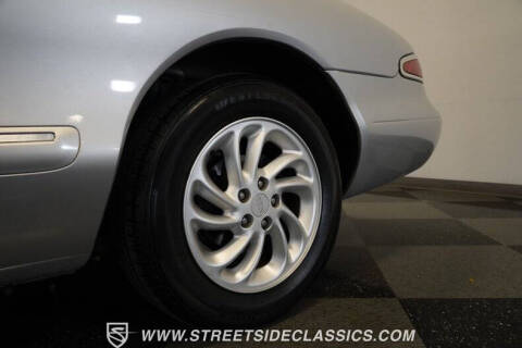 1997 Lincoln Mark VIII