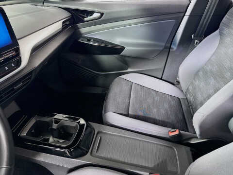 2022 Volkswagen ID.4 Pro