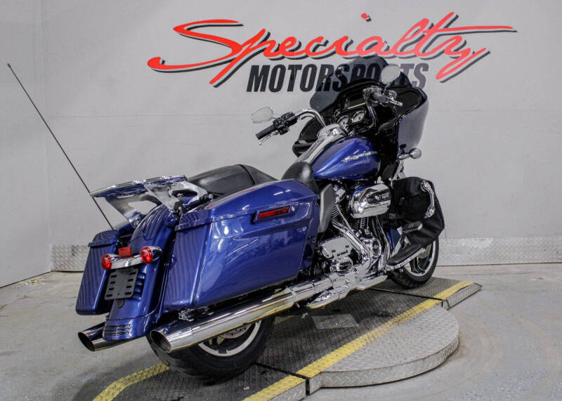 2017 Harley-Davidson Road Glide Special