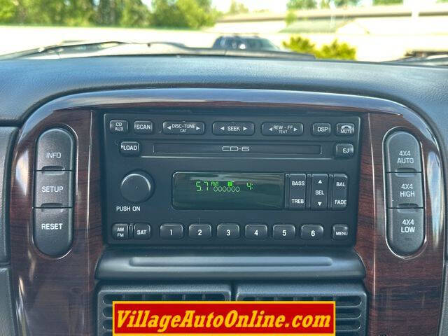 2004 Ford Explorer Limited
