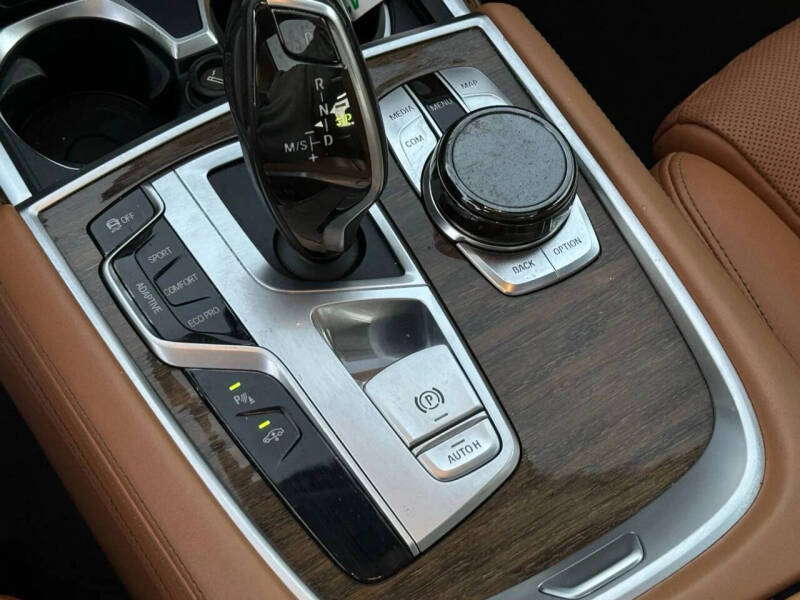 2019 BMW 7 Series 750i