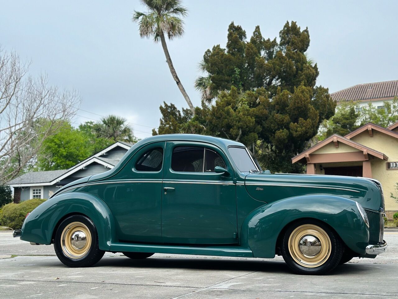 1940 Ford Coupe 43