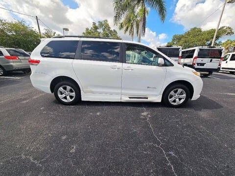 2014 Toyota Sienna