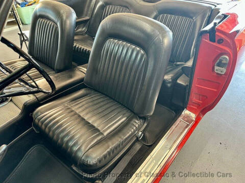 1962 Ford Thunderbird