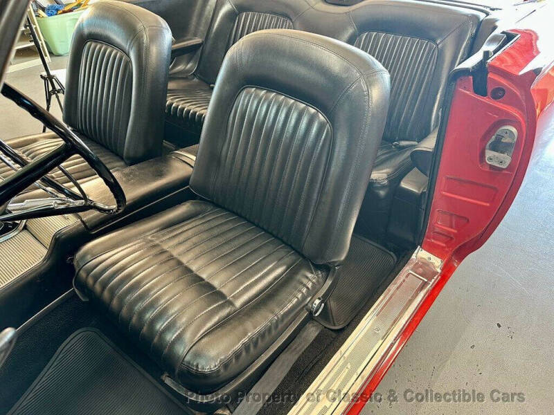 1962 Ford Thunderbird